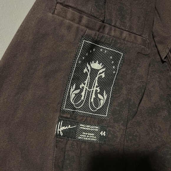 NWOT Hause of Howe Brown Blazer - Picture 13 of 14